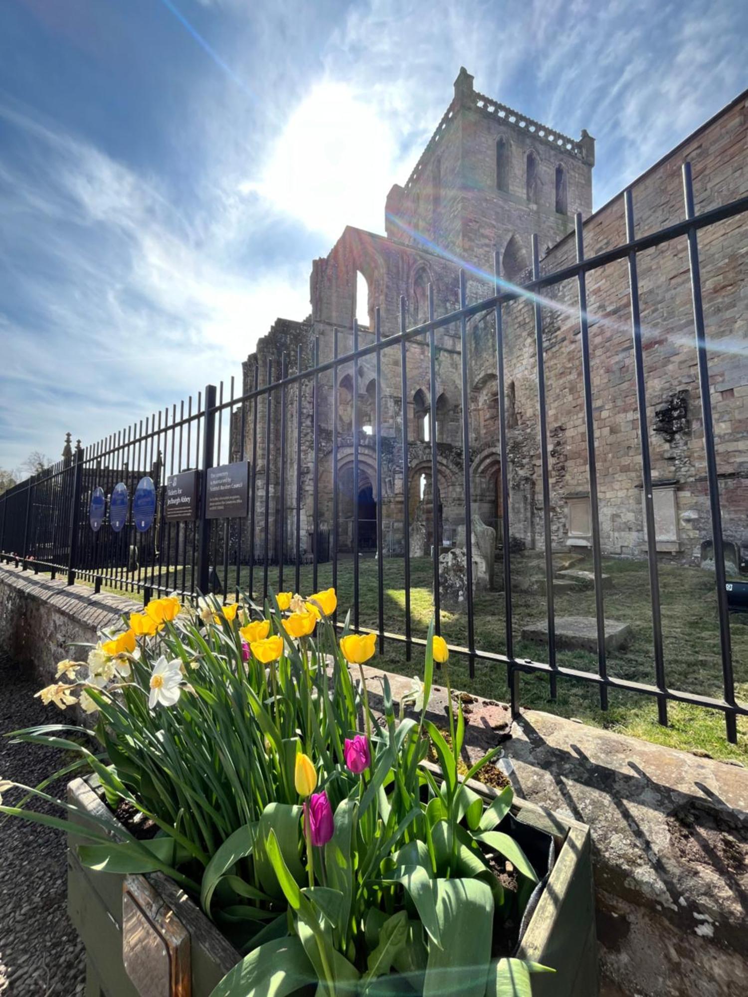 Appartamento Theflatinjed Jedburgh Esterno foto